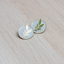 Laurel Leaf Pin